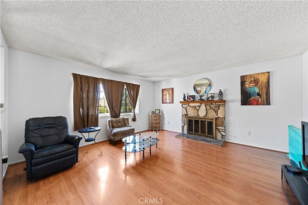 10415 Valley View Ave Whittier, CA 90604 - Thumbnail 5