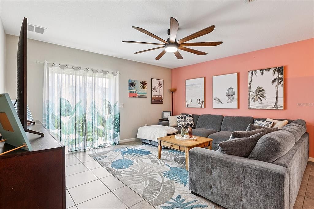 7242 Salt River Ave Sun City Center, FL 33573 - Thumbnail 5