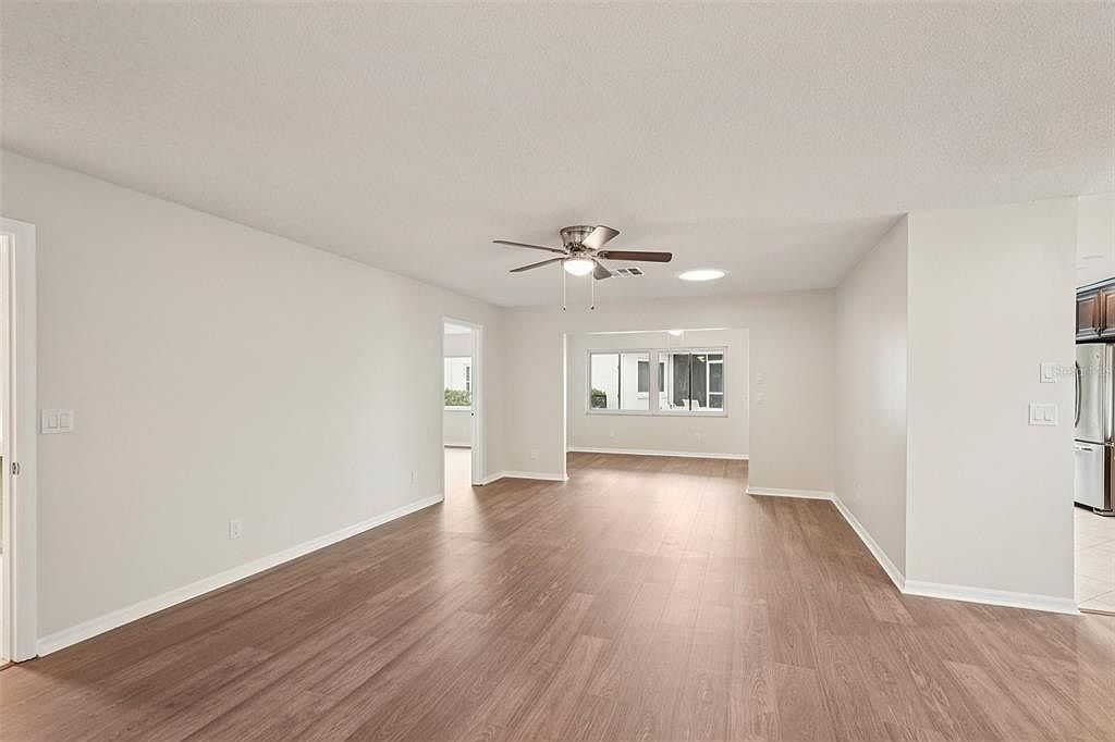 2009 Hereford Dr Sun City Center, FL 33573 - Thumbnail 5