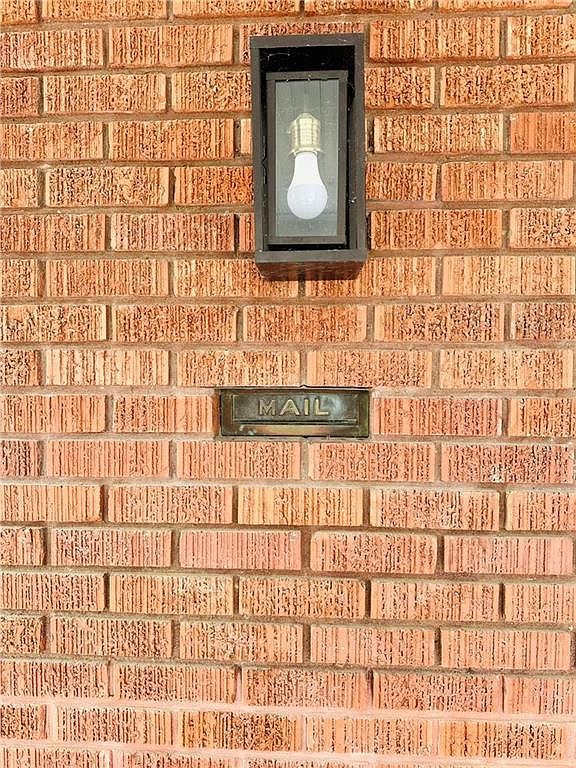 2222 N 3rd St Saint Joseph, MO 64505 - Thumbnail 5