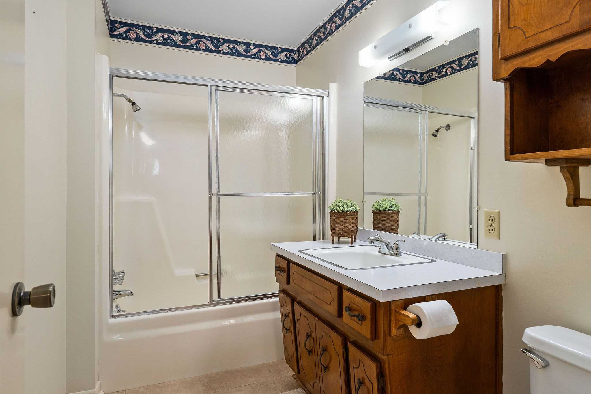 206 Moss Drive, McMinnville, TN, USA, 37110 - Thumbnail 5