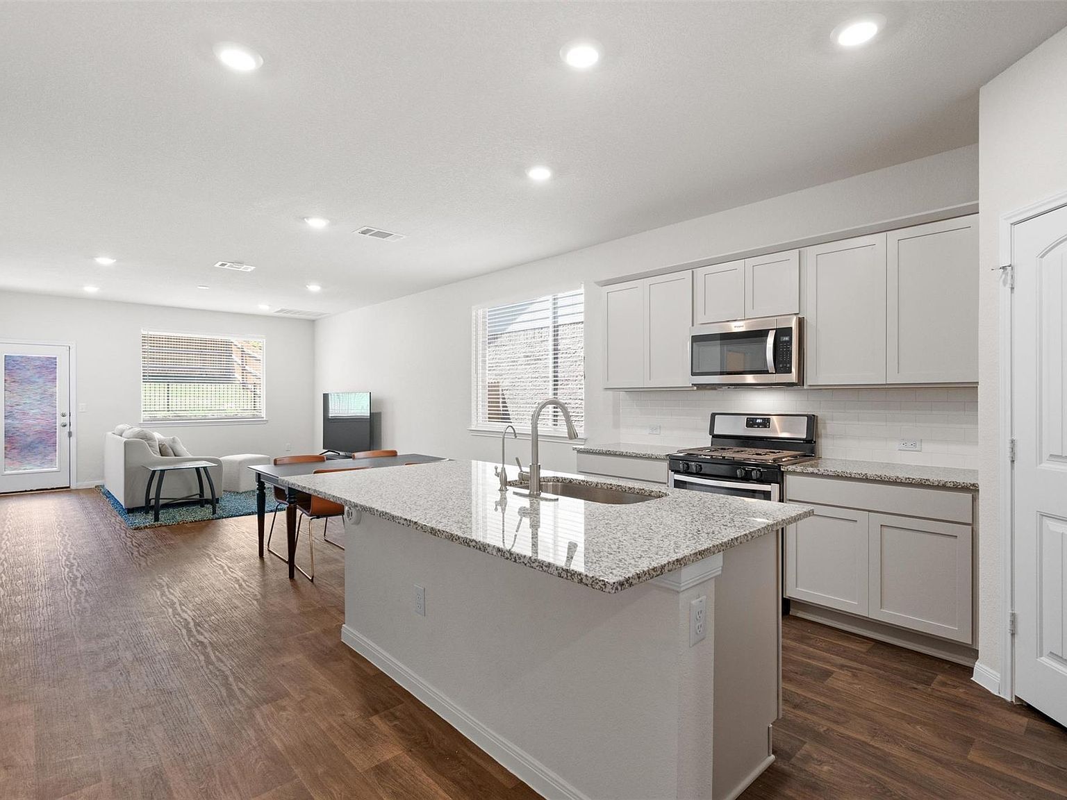 228 Brooklyn Dr Georgetown, TX 78626 - Thumbnail 5