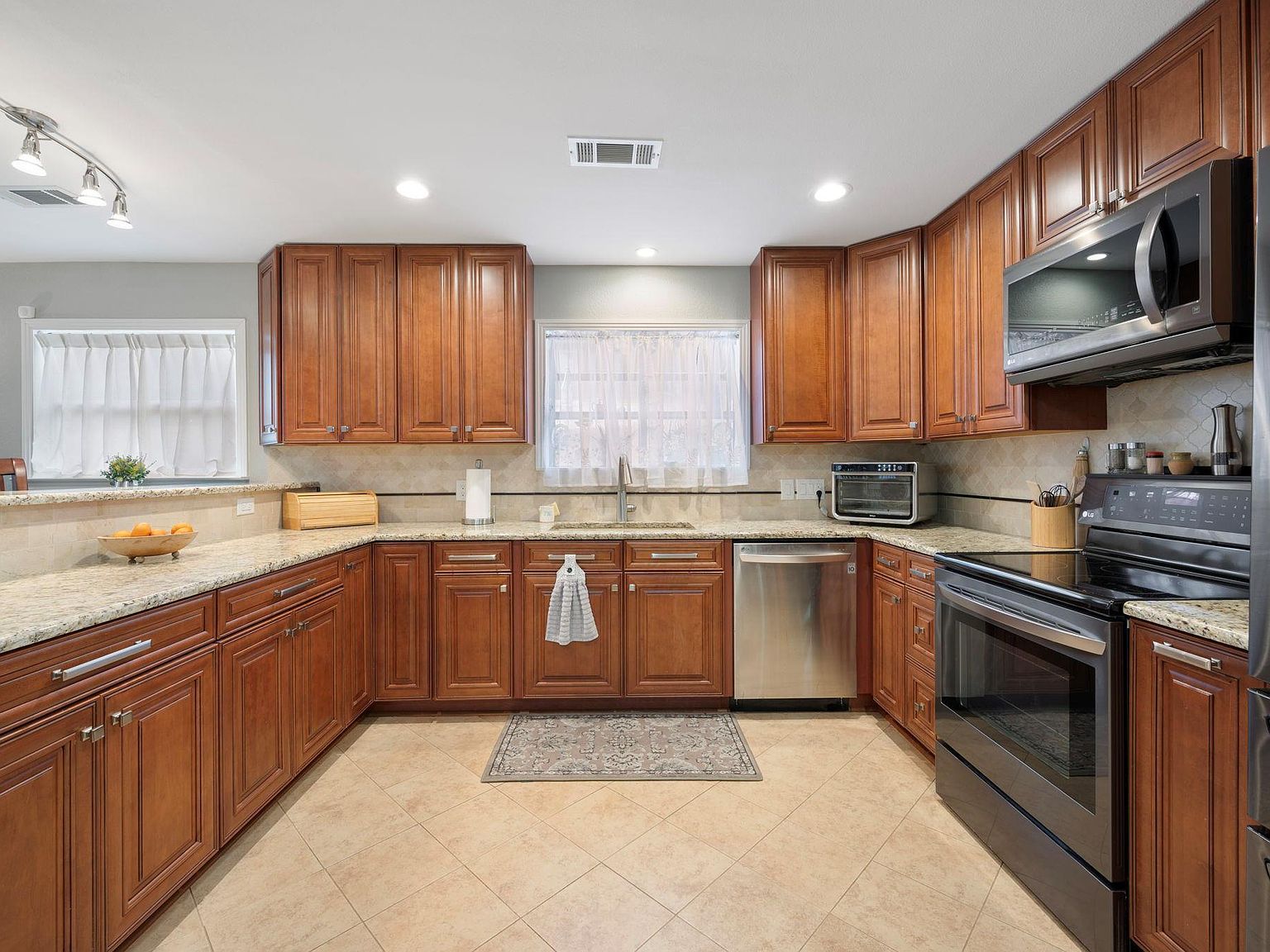 20807 Boggy Ford Rd Lago Vista, TX 78645 - Thumbnail 5