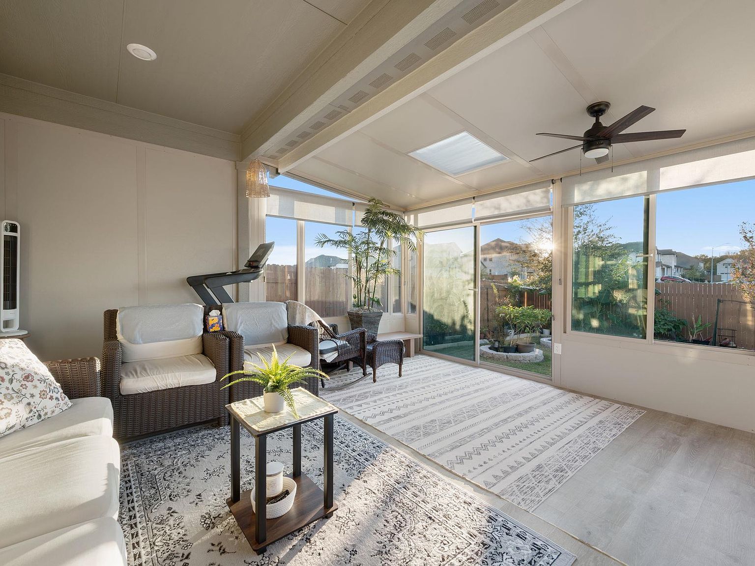 1646 Homestead Farms Dr Round Rock, TX 78665 - Thumbnail 5