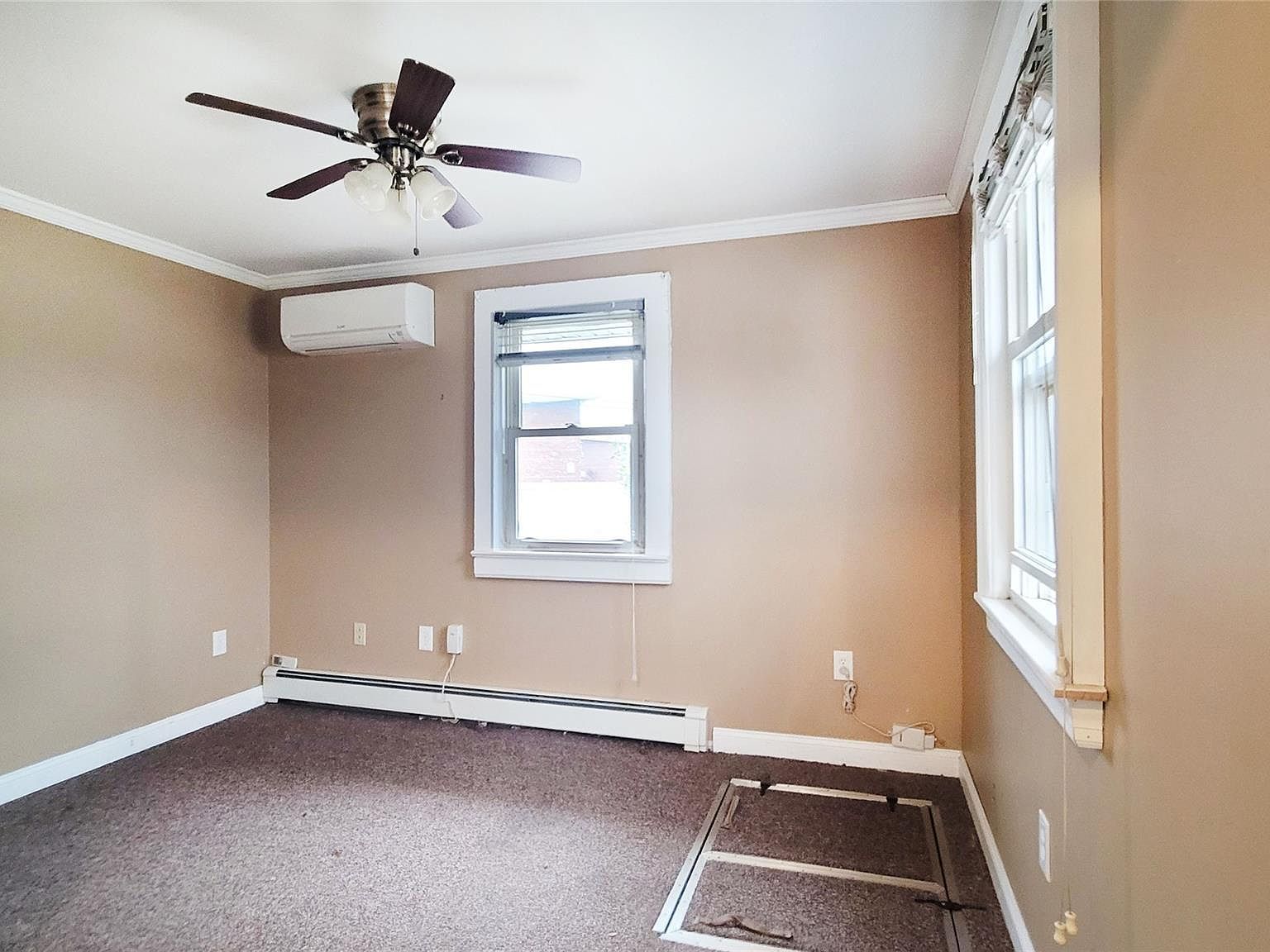 469 River St Oceanside, NY 11572 - Thumbnail 5