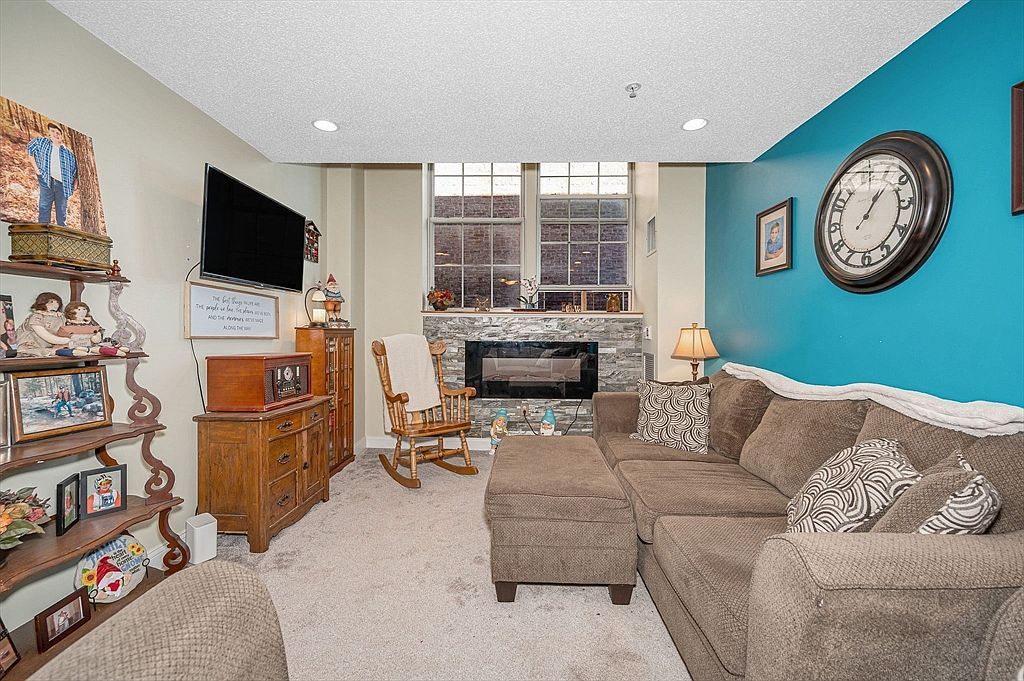 200 Market St UNIT 3409 Lowell, MA 01852 - Thumbnail 5