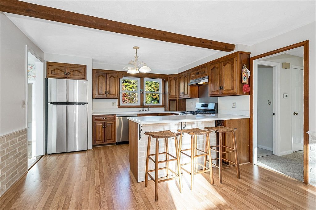 18 Beech St Townsend, MA 01469 - Thumbnail 5