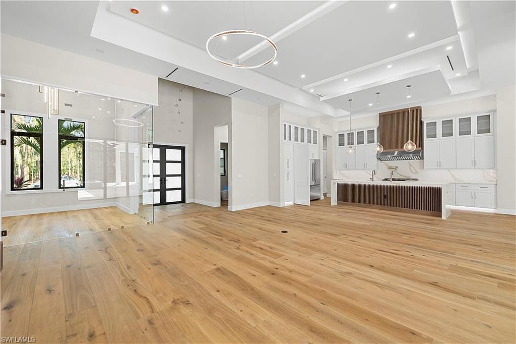 5000 Palmetto Woods Dr Naples, FL 34119 - Thumbnail 5