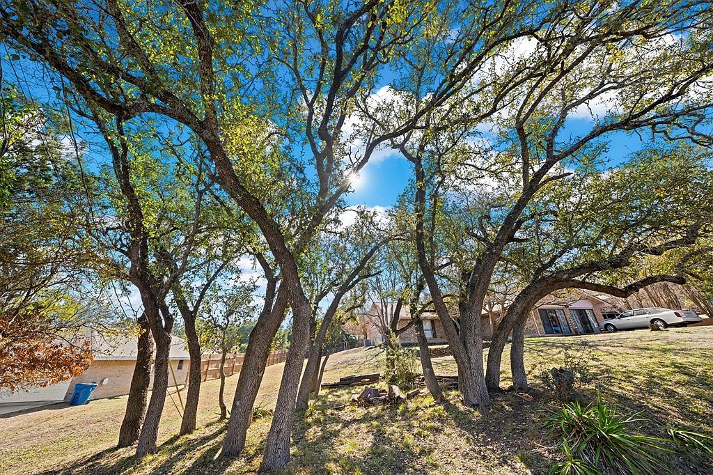 140 Woodhill Rd Kerrville, TX 78028 - Thumbnail 5