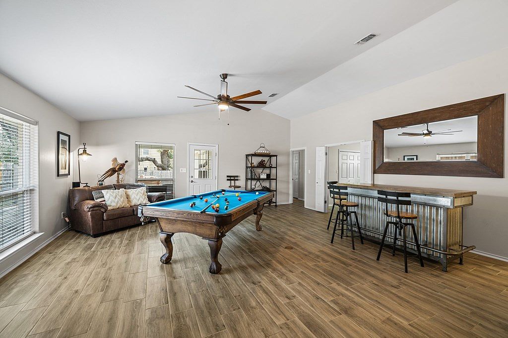 127 Terrace Ln Kerrville, TX 78028 - Thumbnail 5