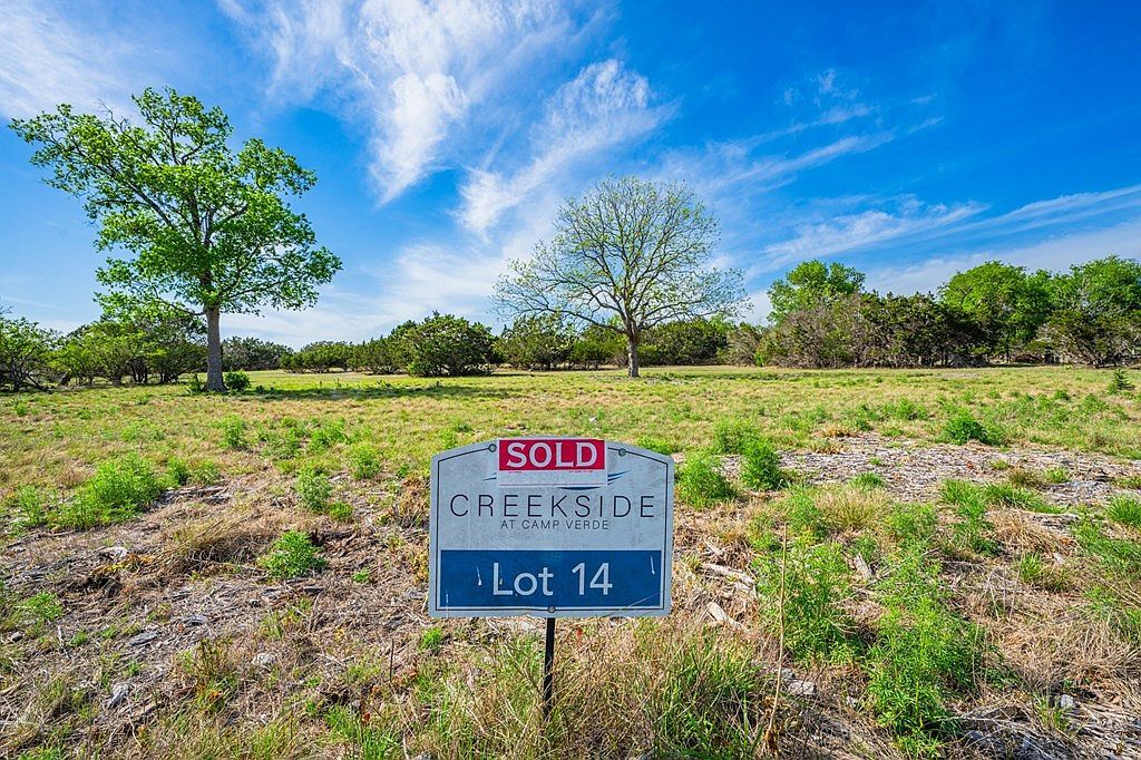 185 Coldwater Dr E Center Pt, TX 78010 - Thumbnail 5