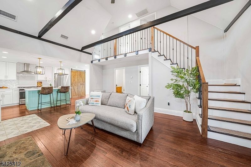 8 Mountainside Dr Wayne, NJ 07470 - Thumbnail 5