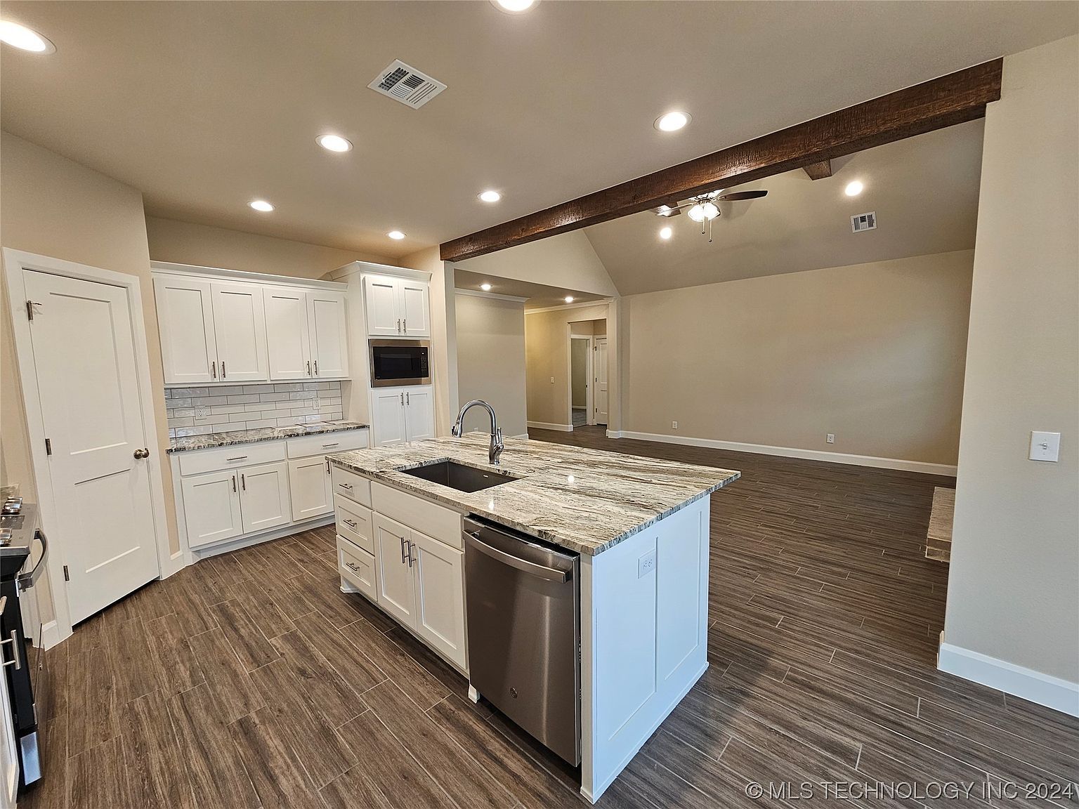 19081 Orchard Cir Catoosa, OK 74015 - Thumbnail 5