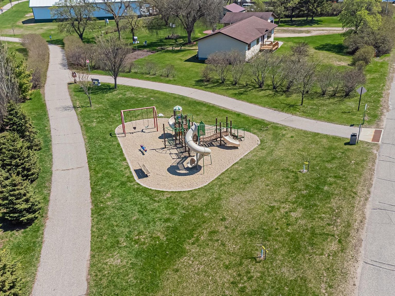 702 10th St NW Frazee, MN 56544 - Thumbnail 5