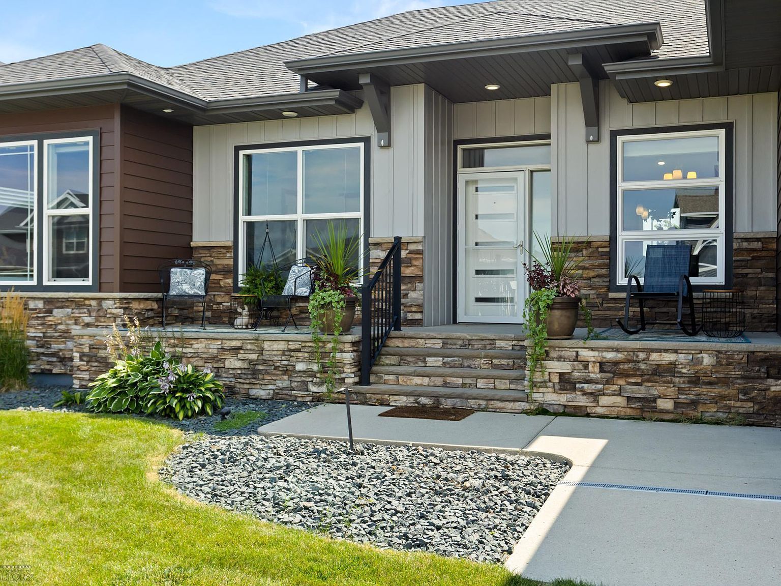 1069 51st Ave W West Fargo, ND 58078 - Thumbnail 5