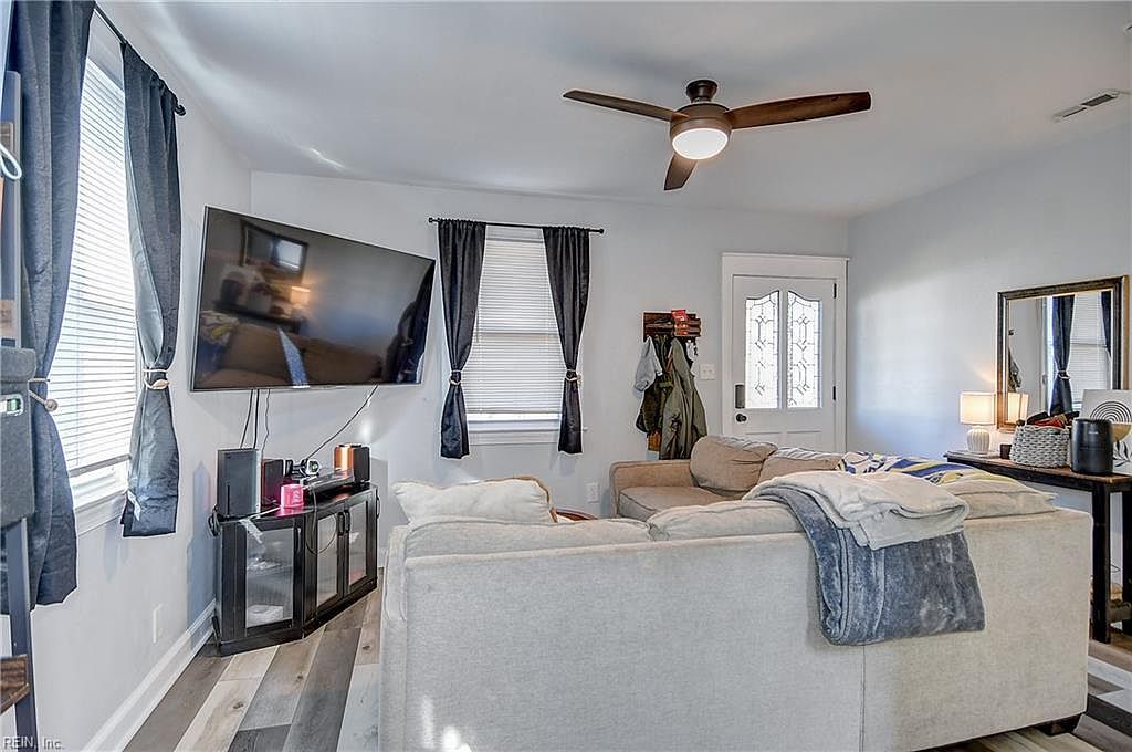 314 Cooper St Hampton, VA 23669 - Thumbnail 5