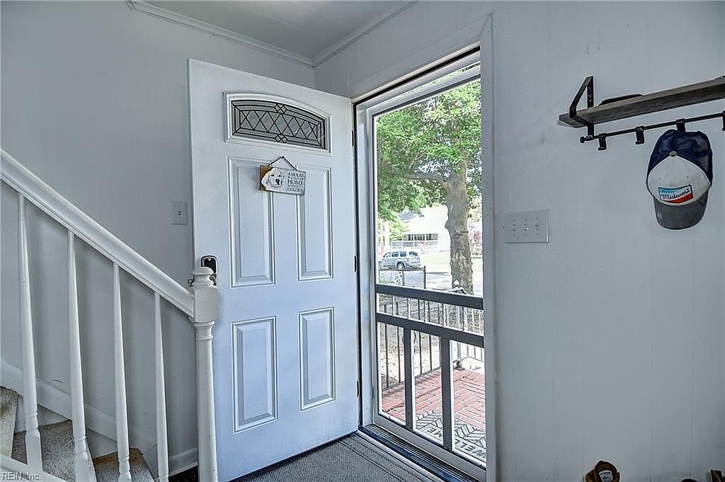 1323 Jenifer St Norfolk, VA 23503 - Thumbnail 5