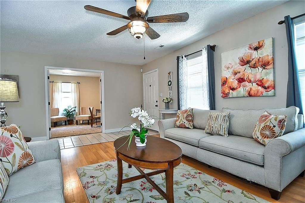 1512 Eagleton Ln Virginia Beach, VA 23455 - Thumbnail 5