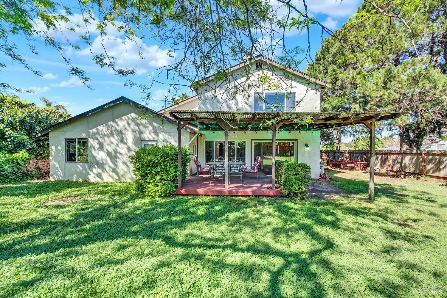 460 Turner Dr Benicia, CA 94510 - Thumbnail 5