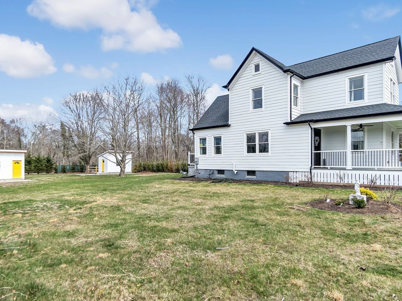 235 Cemetery Rd East Marion, NY 11939 - Thumbnail 5