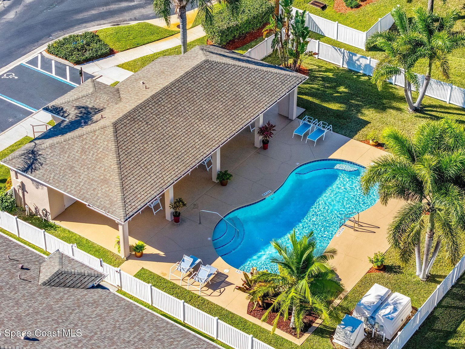 590 Wedge Ct SE Palm Bay, FL 32909 - Thumbnail 5