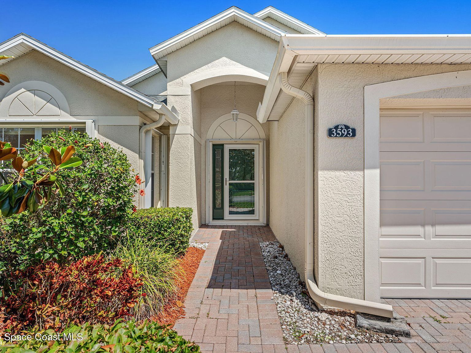 3593 Osceola Dr Melbourne, FL 32901 - Thumbnail 5