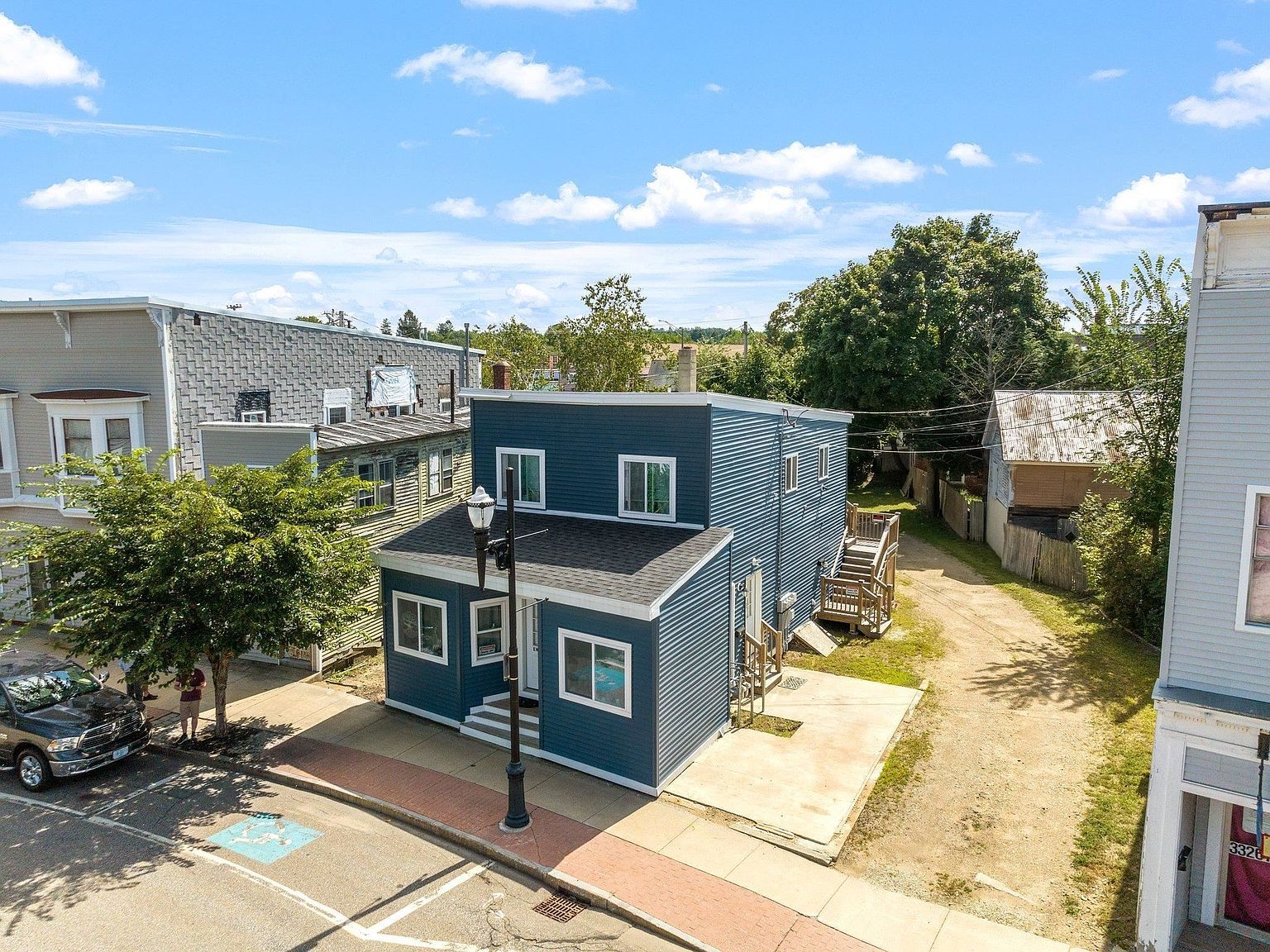 45A Hanson St Rochester, NH 03867 - Thumbnail 5