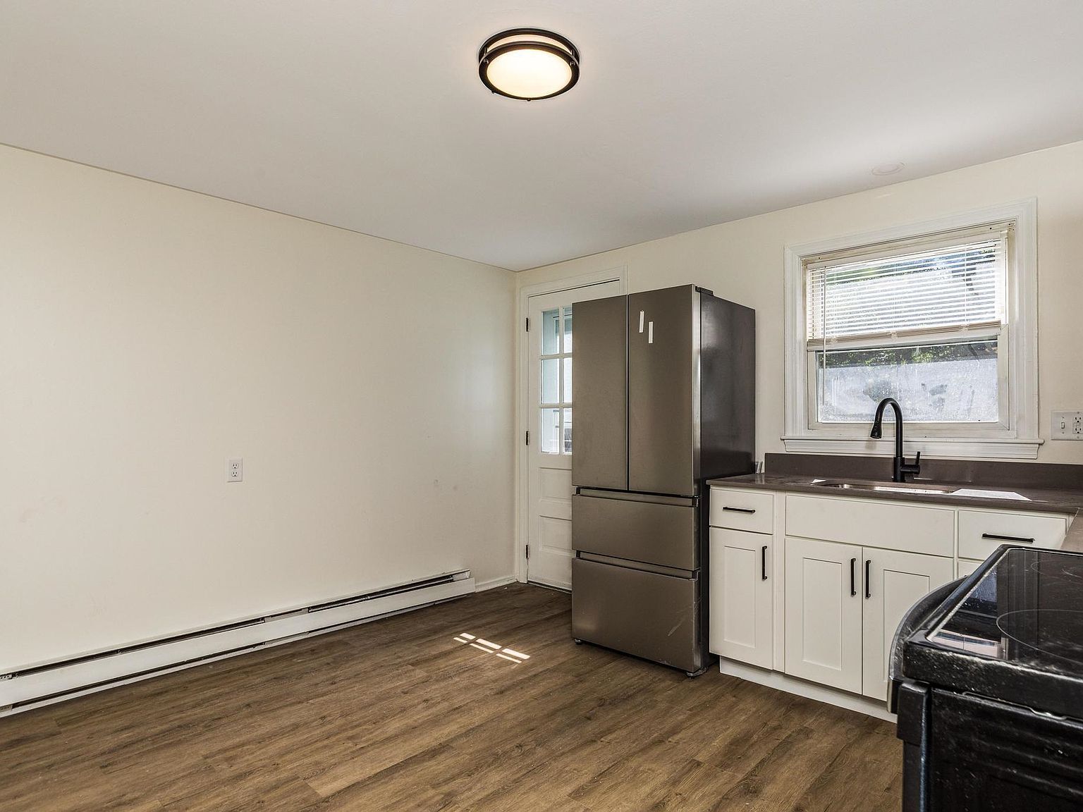 108 Oak St APT 2 Rollinsford, NH 03869 - Thumbnail 5