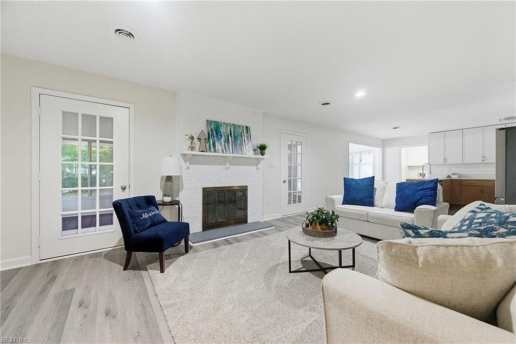 718 Dandy Loop Rd Yorktown, VA 23692 - Thumbnail 5