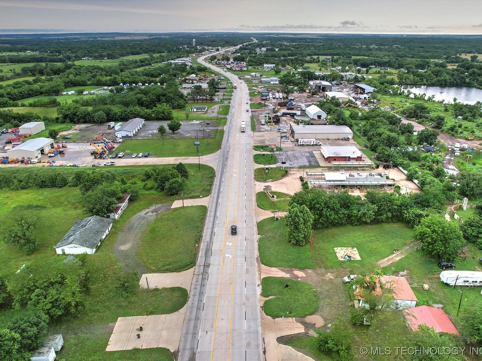 1301 S Chouteau Ave Chouteau, OK 74337 - Thumbnail 5