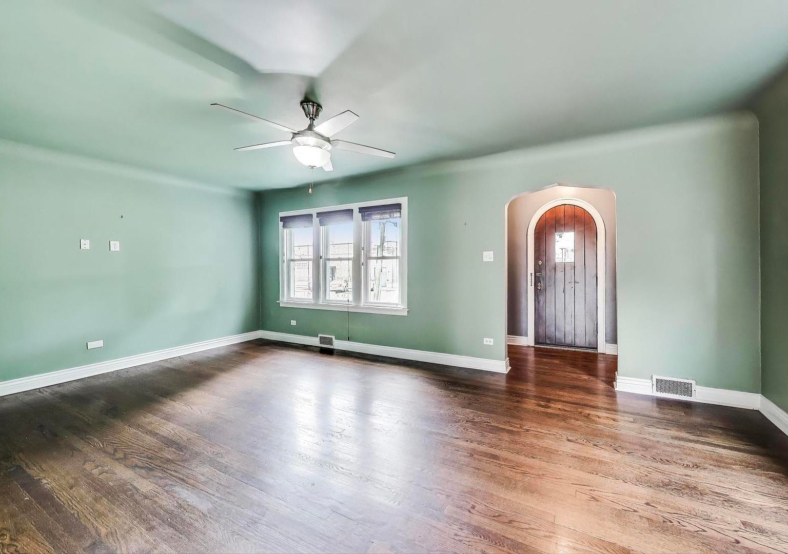 2212 Grove Ave Berwyn, IL 60402 - Thumbnail 5