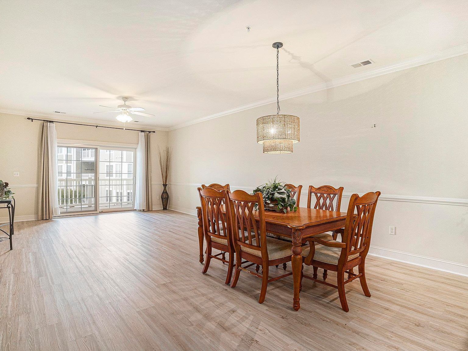 4895 Luster Leaf Cir APT 303 Myrtle Beach, SC 29577 - Thumbnail 5