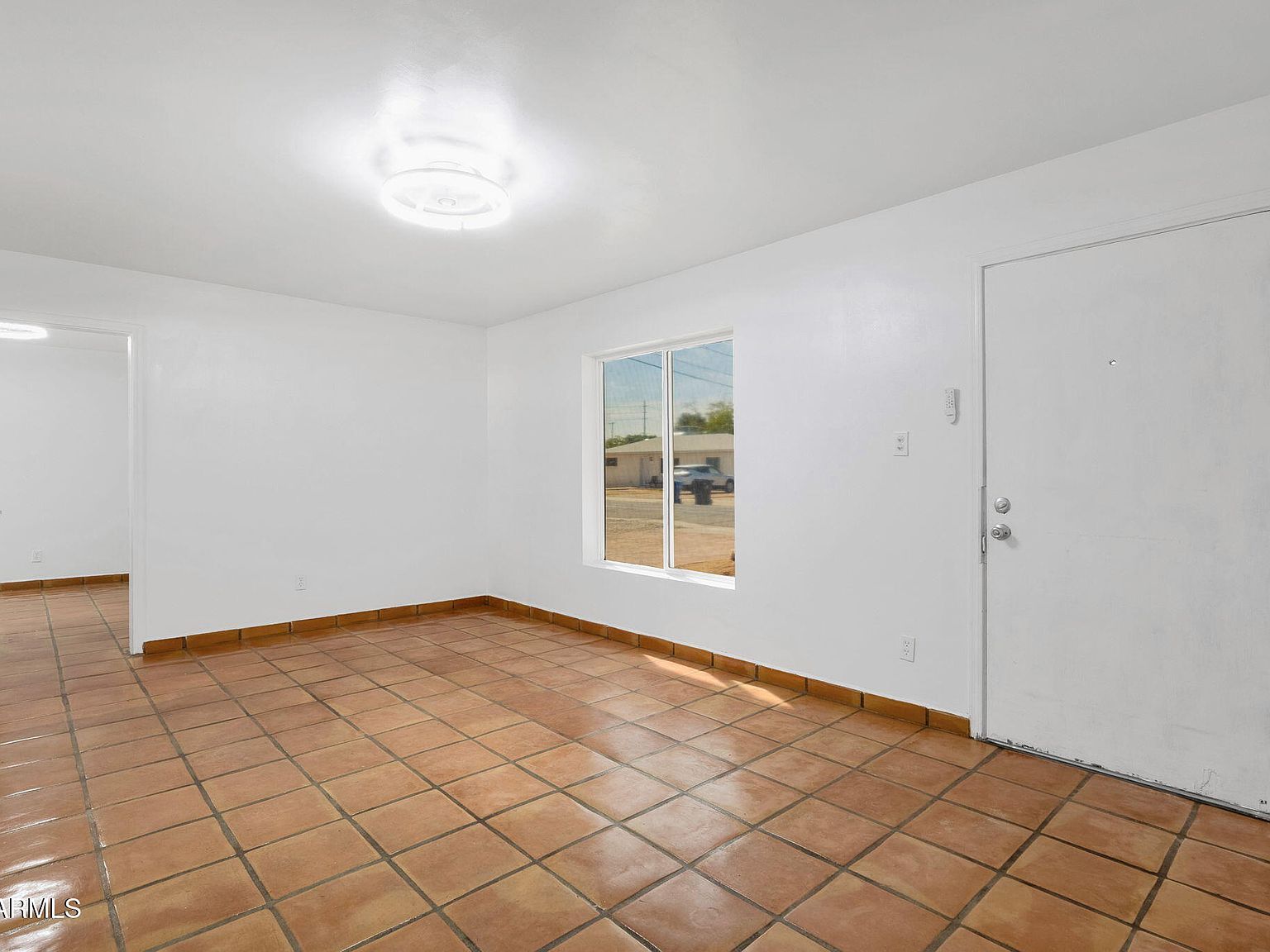 2728 W El Caminito Dr Phoenix, AZ 85051 - Thumbnail 5