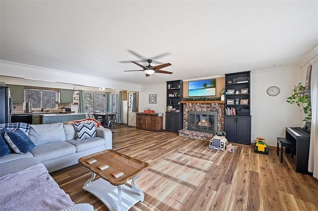 1117 Julia St Atchison, KS 66002 - Thumbnail 5