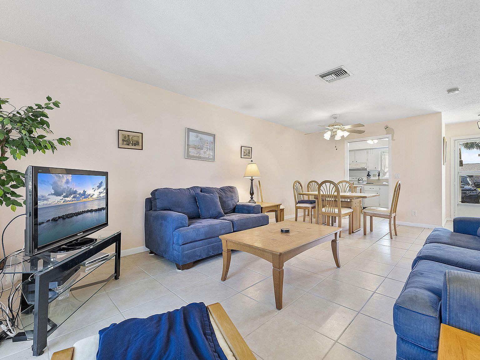 2523 Dudley Dr W APT H West Palm Beach, FL 33415 - Thumbnail 5