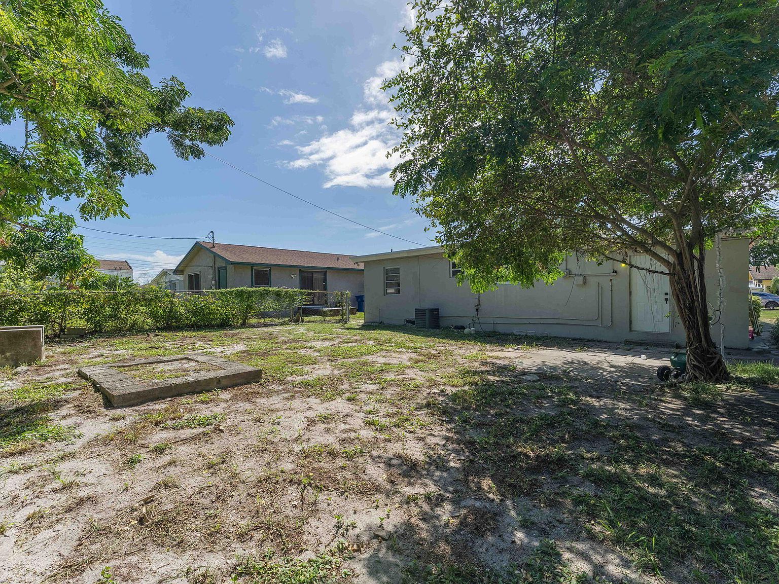 1340 W 33rd St Riviera Beach, FL 33404 - Thumbnail 5