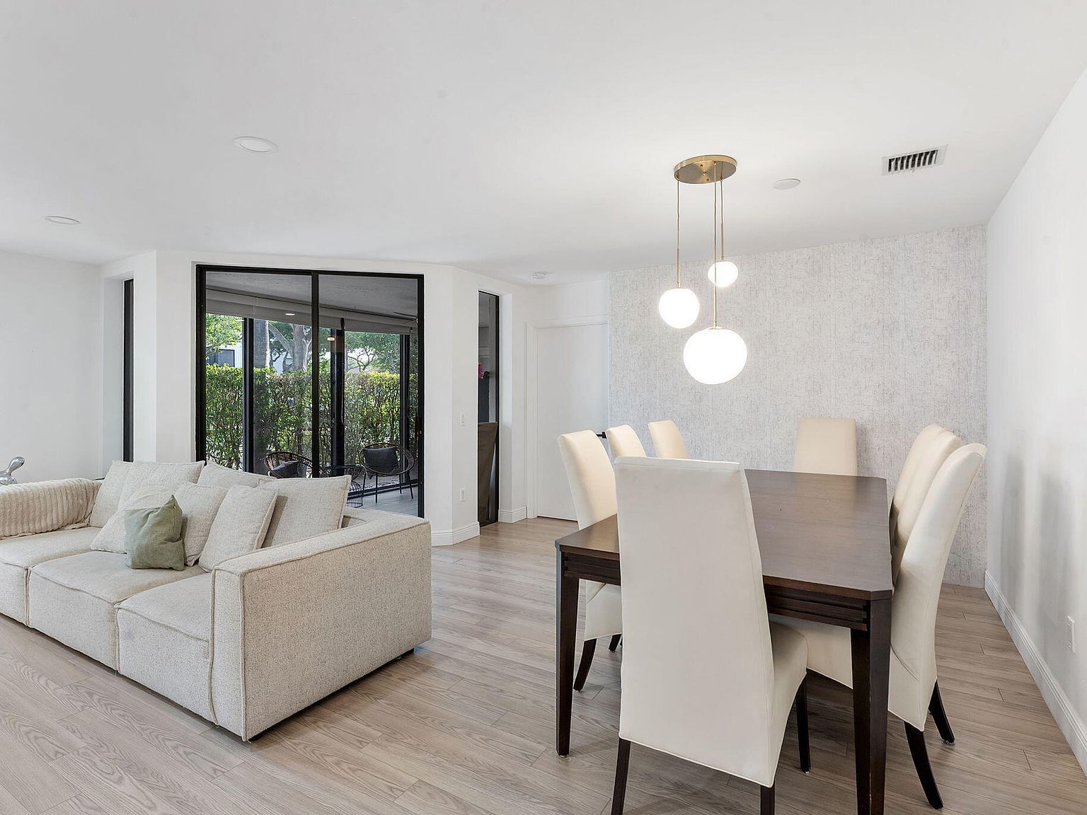 5171 Floria Dr APT H Boynton Beach, FL 33437 - Thumbnail 5