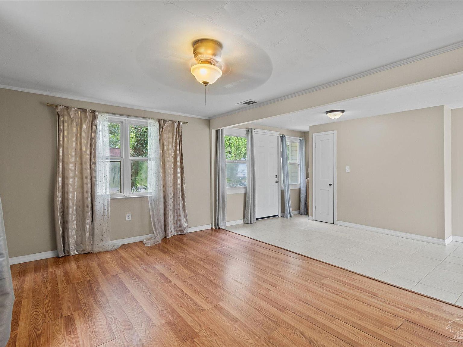 203 Booth Ave Cantonment, FL 32533 - Thumbnail 5