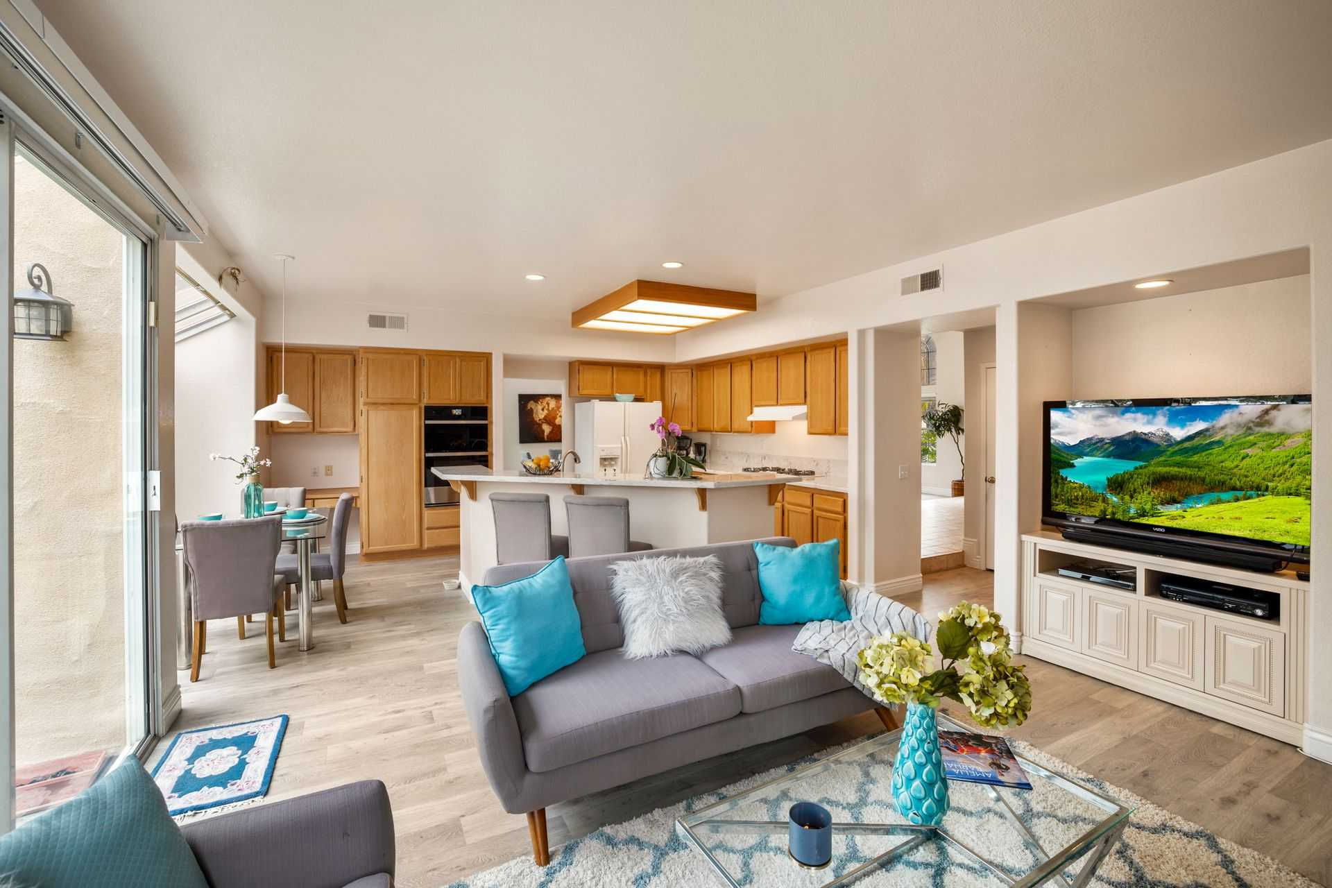 1061 Dragt Place, Escondido, CA, USA, 92029 - Thumbnail 5