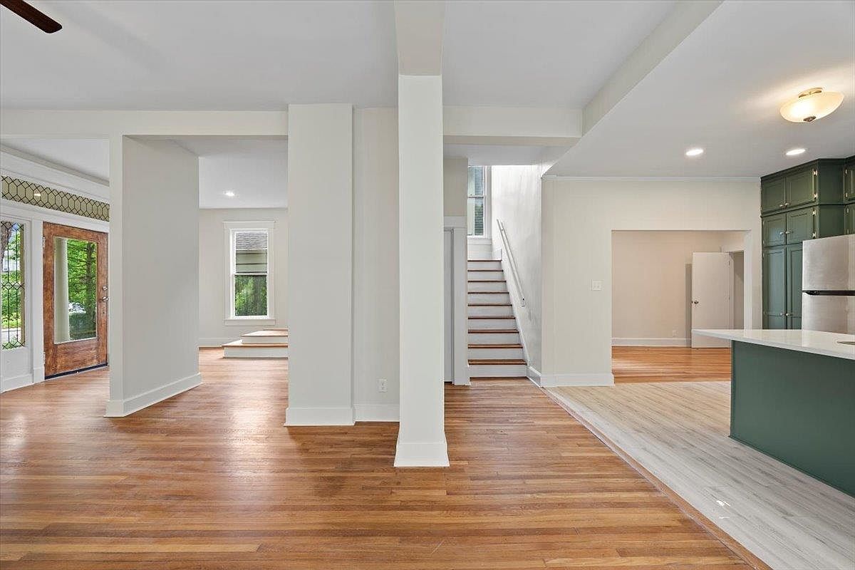 1682 Lawrence Ave Memphis, TN 38112 - Thumbnail 5