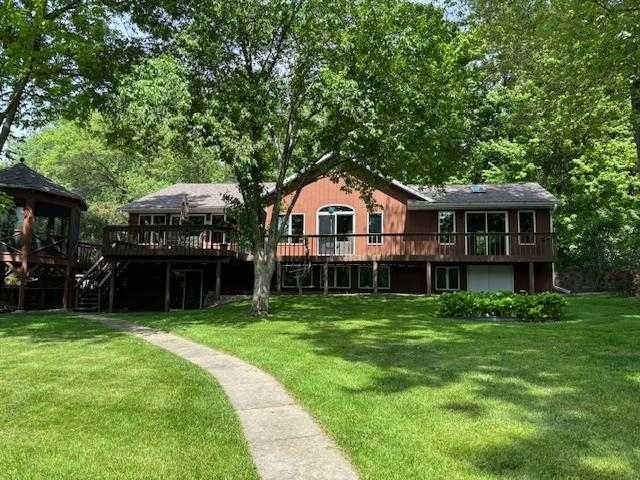 S7725 Eagle Point Drive, Merrimac, WI, USA, 53561  | Single Family