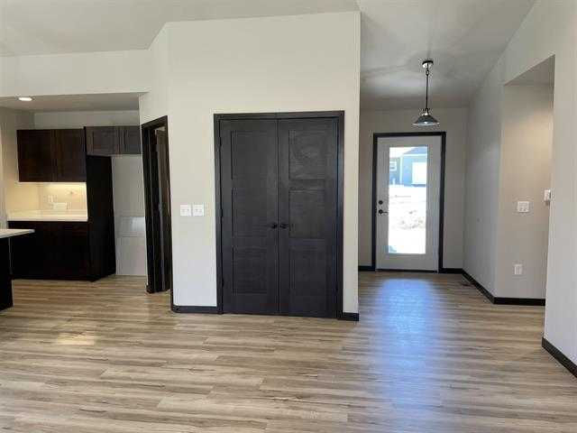 640 Lakeview Drive, Merrimac, WI, 53561 - Thumbnail 5