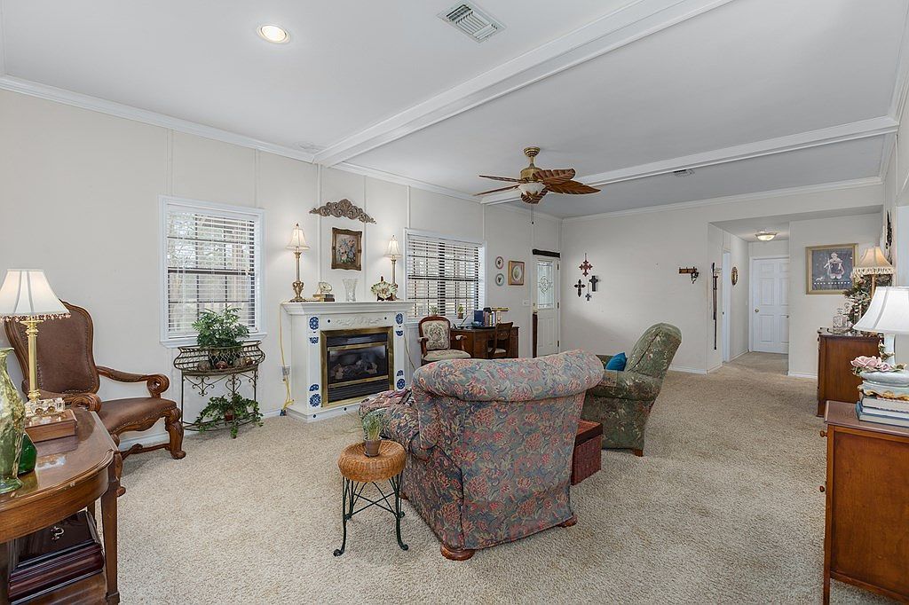 229 Thornton Rd Huntington, TX 75949 - Thumbnail 5