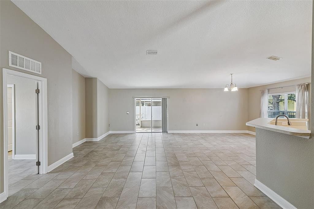 2242 Aitkin Loop Leesburg, FL 34748 - Thumbnail 5