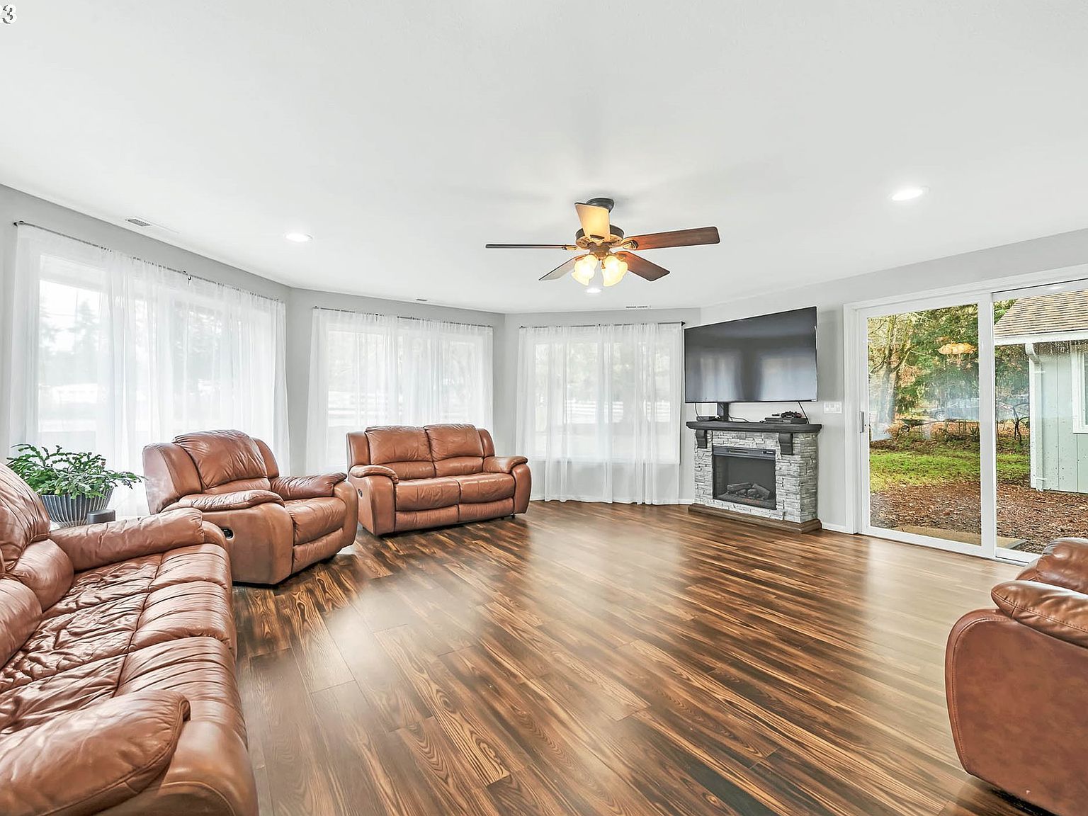 25020 Oak Ln Elmira, OR 97437 - Thumbnail 5