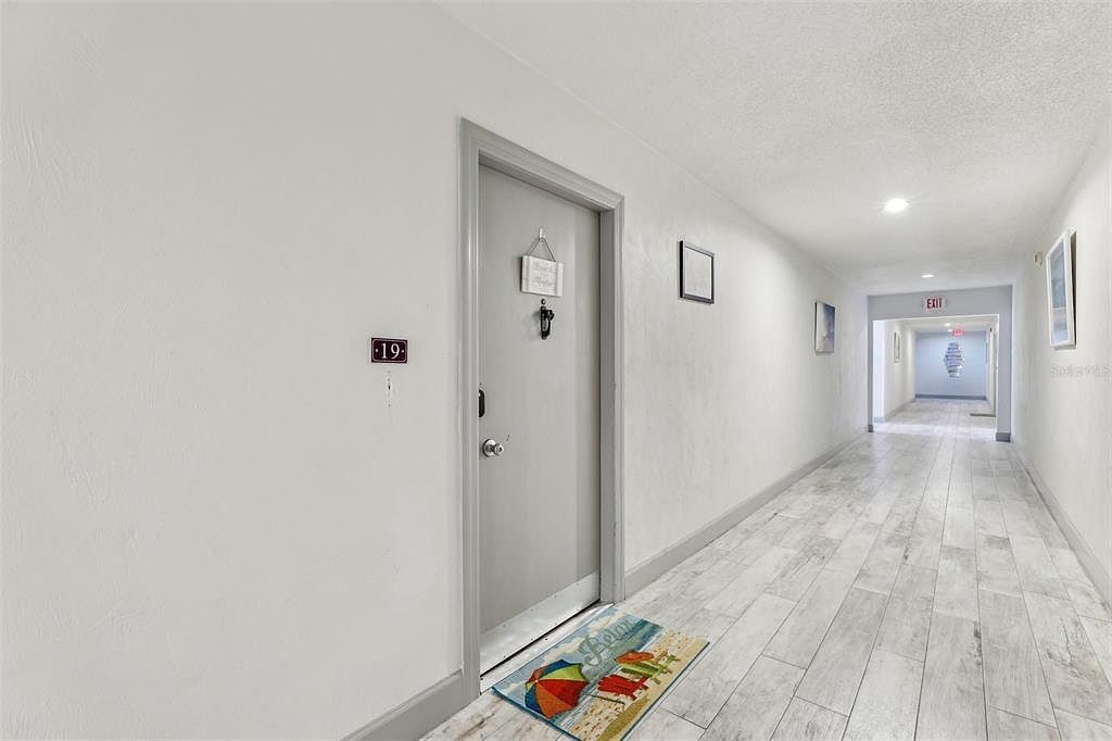 3800 Saxon Dr APT 19B New Smyrna Beach, FL 32169 - Thumbnail 5