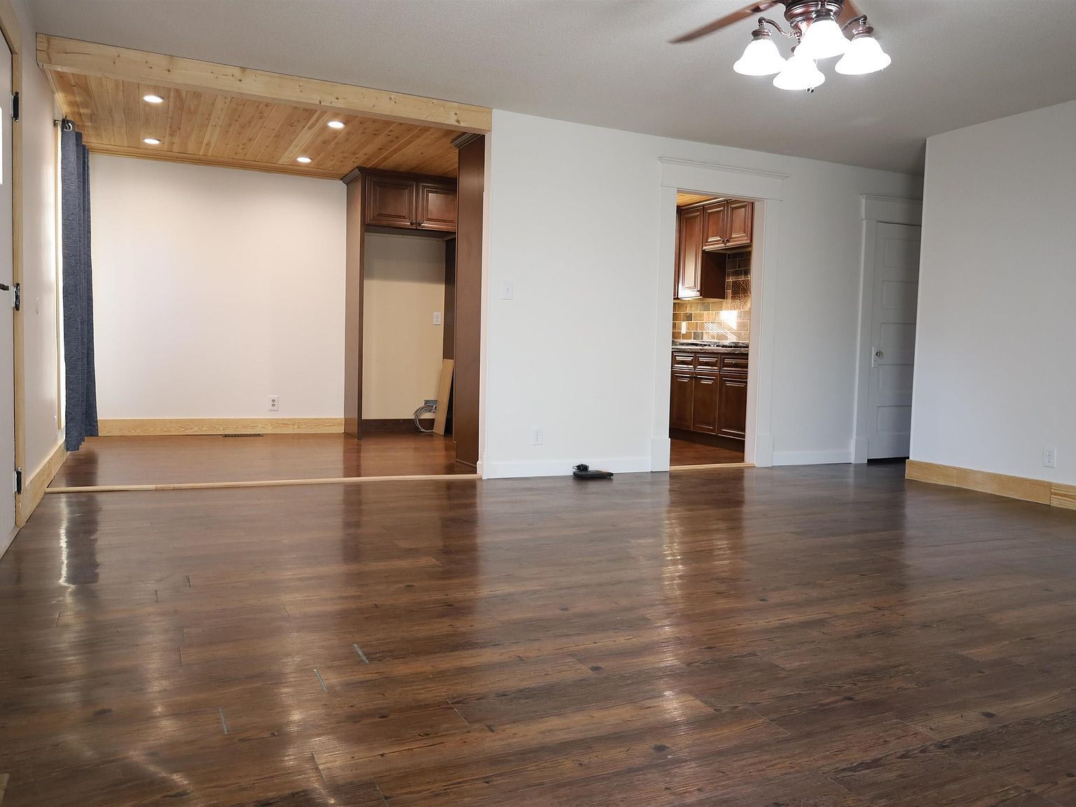 919 W Mueller Paragould, AR 72450 - Thumbnail 5