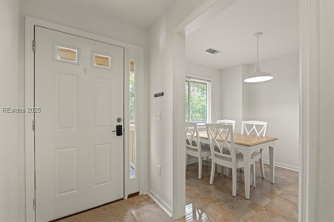 50 Yacht Cove Dr APT 324 Hilton Head Island, SC 29928 - Thumbnail 5