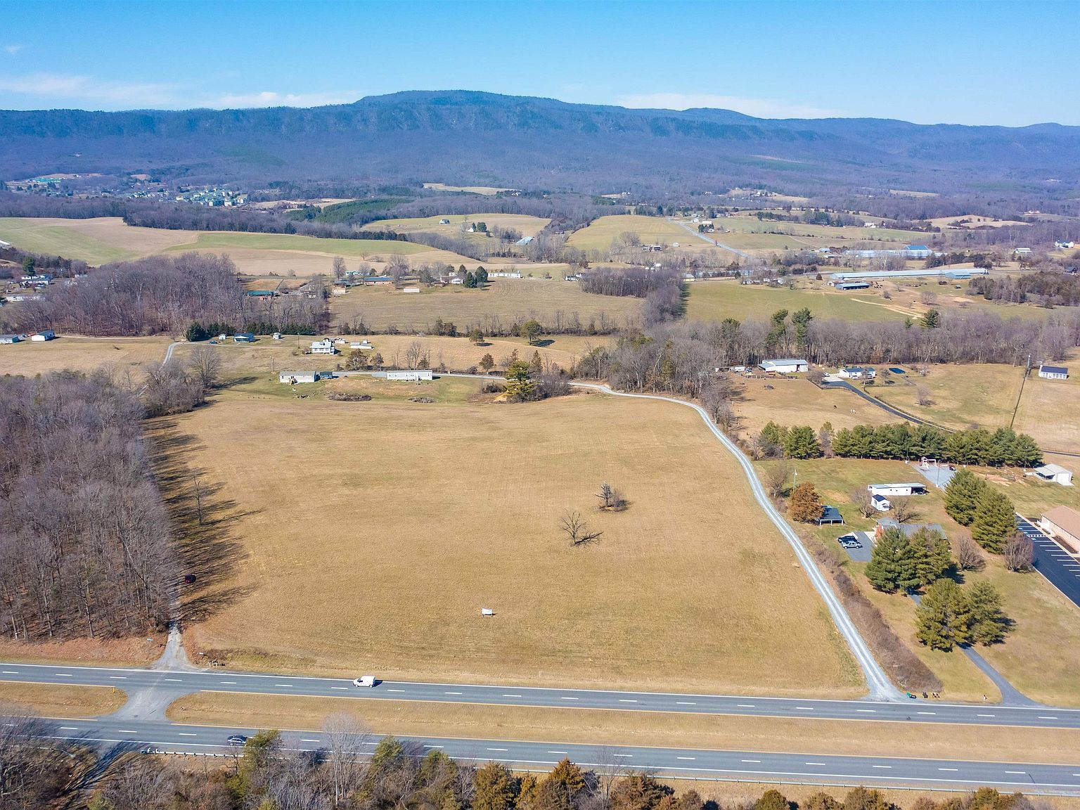 W Spotswood Trl Elkton, VA 22827 - Thumbnail 5