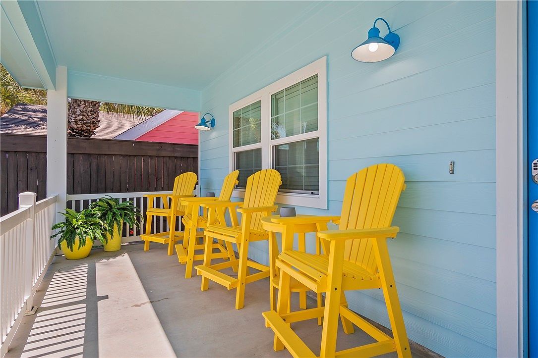 623 Sandkey Dr Port Aransas, TX 78373 - Thumbnail 5